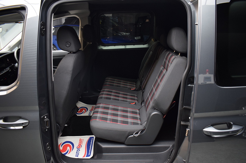 Volkswagen Caddy Maxi 2.0 TDI C20 Commerce Pro Panel Van 6dr Diesel DSG LWB Euro 6 (s/s) (122 ps) - U637
