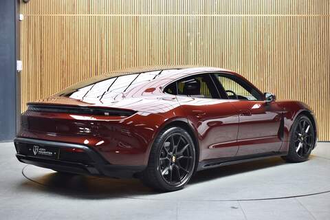 Porsche Taycan Performance Plus 93.4kWh GTS Saloon 4dr Electric Auto 4WD (11kW Charger) (598 ps) - U639