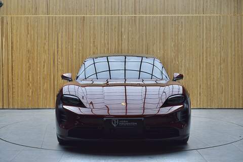 Porsche Taycan Performance Plus 93.4kWh GTS Saloon 4dr Electric Auto 4WD (11kW Charger) (598 ps) - U639