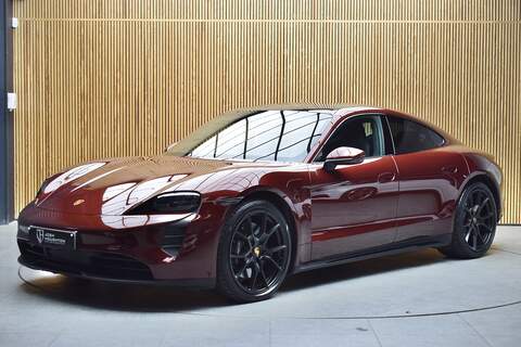 Porsche Taycan Performance Plus 93.4kWh GTS Saloon 4dr Electric Auto 4WD (11kW Charger) (598 ps) - U639