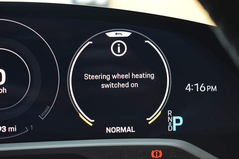 Porsche Taycan Performance Plus 93.4kWh GTS Saloon 4dr Electric Auto 4WD (11kW Charger) (598 ps) - U639