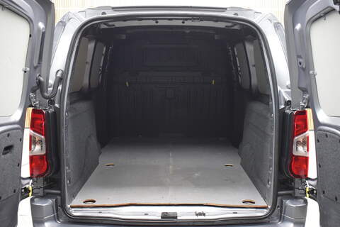 Citroen Berlingo 1.5 BlueHDi 950 Driver Edition XL Panel Van 6dr Diesel EAT8 LWB Euro 6 (s/s) (130 ps) - U641