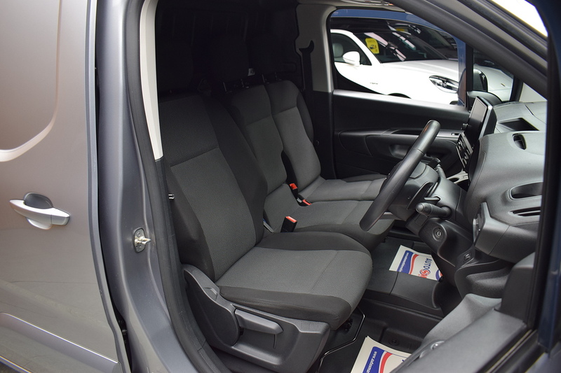 Citroen Berlingo 1.5 BlueHDi 950 Driver Edition XL Panel Van 6dr Diesel EAT8 LWB Euro 6 (s/s) (130 ps) - U641