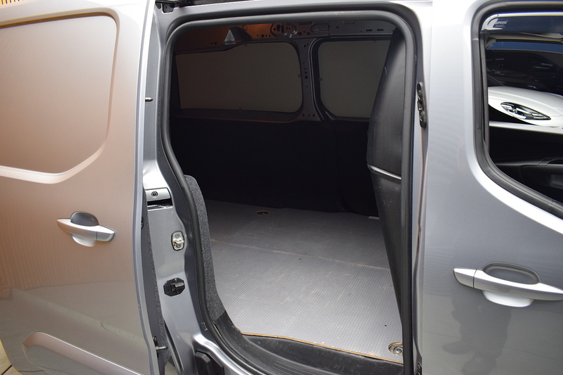 Citroen Berlingo 1.5 BlueHDi 950 Driver Edition XL Panel Van 6dr Diesel EAT8 LWB Euro 6 (s/s) (130 ps) - U641