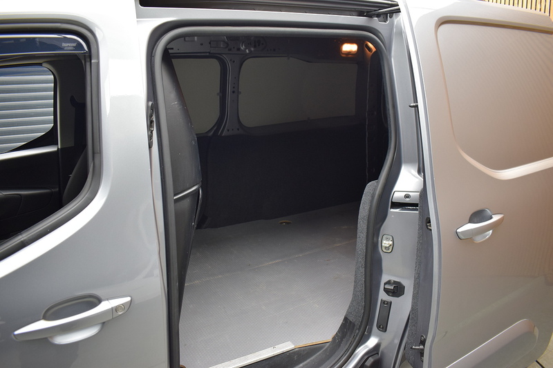 Citroen Berlingo 1.5 BlueHDi 950 Driver Edition XL Panel Van 6dr Diesel EAT8 LWB Euro 6 (s/s) (130 ps) - U641