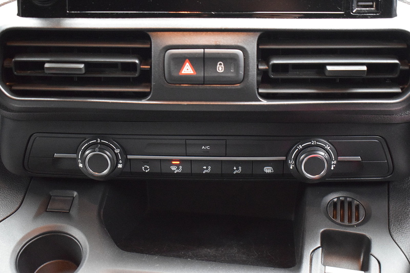 Citroen Berlingo 1.5 BlueHDi 950 Driver Edition XL Panel Van 6dr Diesel EAT8 LWB Euro 6 (s/s) (130 ps) - U641