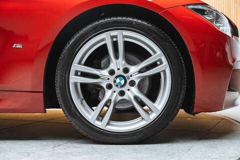 BMW 3 Series 2.0 330e 7.6kWh M Sport Saloon 4dr Petrol Plug-in Hybrid Auto Euro 6 (s/s) (252 ps) - U642