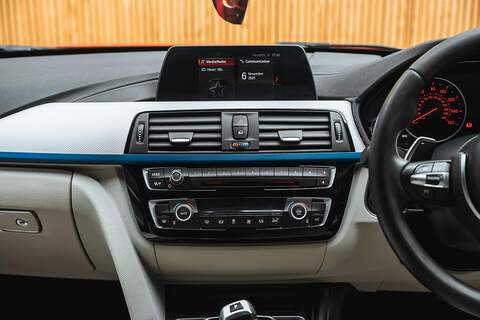 BMW 3 Series 2.0 330e 7.6kWh M Sport Saloon 4dr Petrol Plug-in Hybrid Auto Euro 6 (s/s) (252 ps) - U642