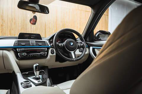 BMW 3 Series 2.0 330e 7.6kWh M Sport Saloon 4dr Petrol Plug-in Hybrid Auto Euro 6 (s/s) (252 ps) - U642