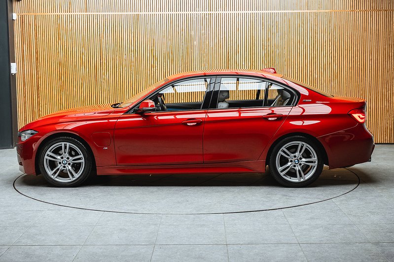BMW 3 Series 2.0 330e 7.6kWh M Sport Saloon 4dr Petrol Plug-in Hybrid Auto Euro 6 (s/s) (252 ps) - U642