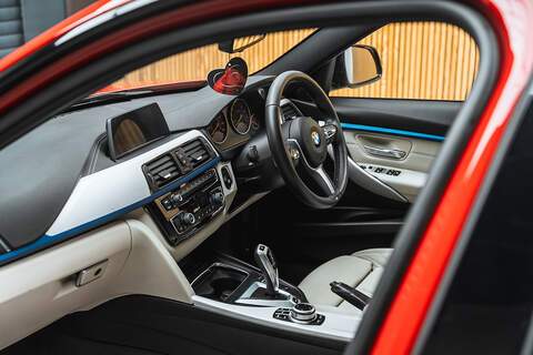 BMW 3 Series 2.0 330e 7.6kWh M Sport Saloon 4dr Petrol Plug-in Hybrid Auto Euro 6 (s/s) (252 ps) - U642