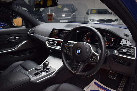 BMW 3 Series 3.0 M340i MHT Touring 5dr Petrol Hybrid Auto xDrive Euro 6 (s/s) (374 ps) - U647