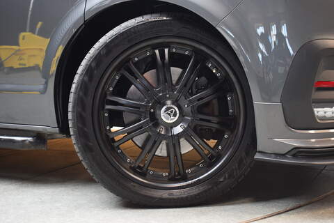 Volkswagen Transporter 2.0 BiTDI T30 Highline Kombi Double Cab 5dr Diesel DSG 4Motion SWB Euro 6 (s/s) (204 ps) - U648