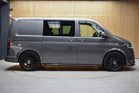 Volkswagen Transporter 2.0 BiTDI T30 Highline Kombi Double Cab 5dr Diesel DSG 4Motion SWB Euro 6 (s/s) (204 ps) - U648