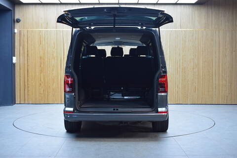 Volkswagen Transporter 2.0 BiTDI T30 Highline Kombi Double Cab 5dr Diesel DSG 4Motion SWB Euro 6 (s/s) (204 ps) - U648