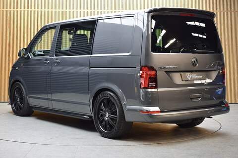 Volkswagen Transporter 2.0 BiTDI T30 Highline Kombi Double Cab 5dr Diesel DSG 4Motion SWB Euro 6 (s/s) (204 ps) - U648