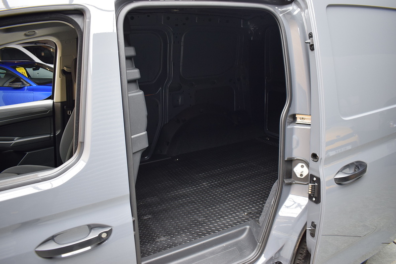 Volkswagen Caddy 2.0 TDI C20 Commerce Plus Euro 6 (S/A) - U652