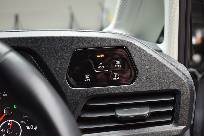 Volkswagen Caddy 2.0 TDI C20 Commerce Plus Euro 6 (S/A) - U652