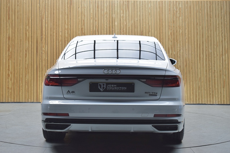Audi A8 3.0 TDI V6 50 Black Edition Saloon 4dr Diesel Tiptronic quattro Euro 6 (s/s) (286 ps) - U658