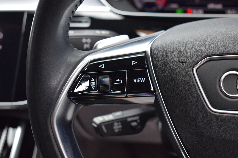 Audi A8 3.0 TDI V6 50 Black Edition Saloon 4dr Diesel Tiptronic quattro Euro 6 (s/s) (286 ps) - U658