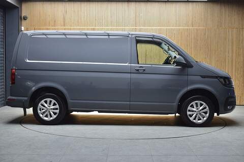 Volkswagen Transporter TDI T28 Highline - U659