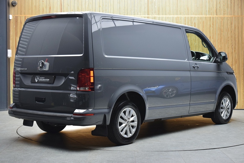 Volkswagen Transporter TDI T28 Highline - U659