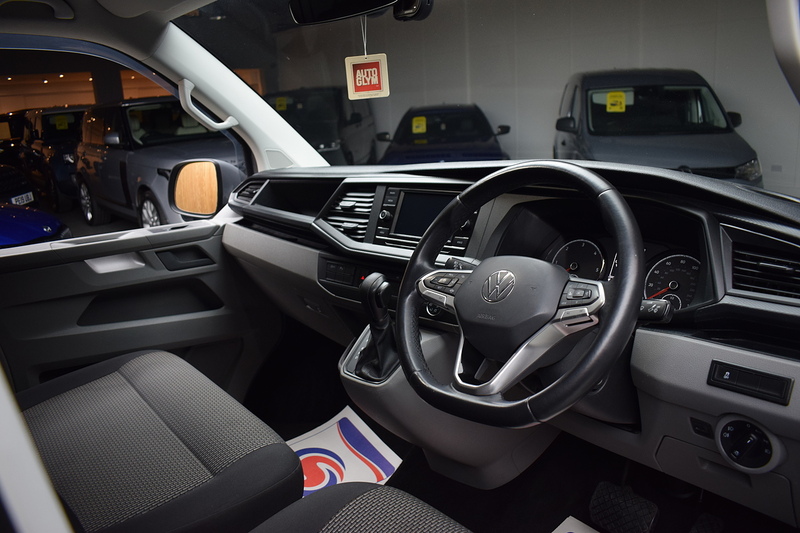 Volkswagen Transporter TDI T28 Highline - U659