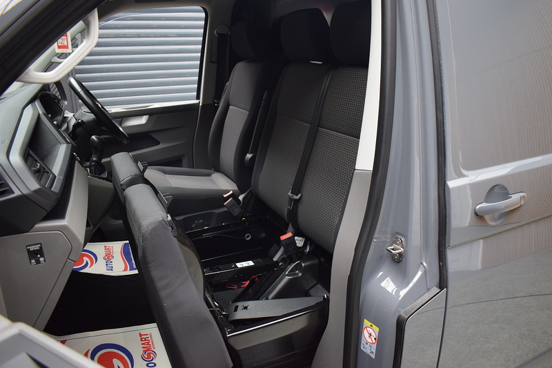 Volkswagen Transporter TDI T28 Highline - U659