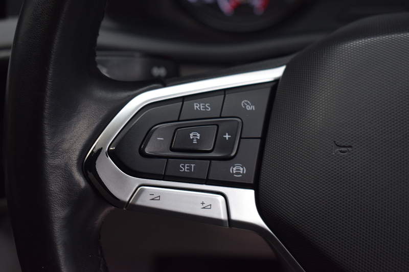 Volkswagen Transporter TDI T28 Highline - U659