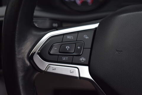 Volkswagen Transporter TDI T28 Highline - U659