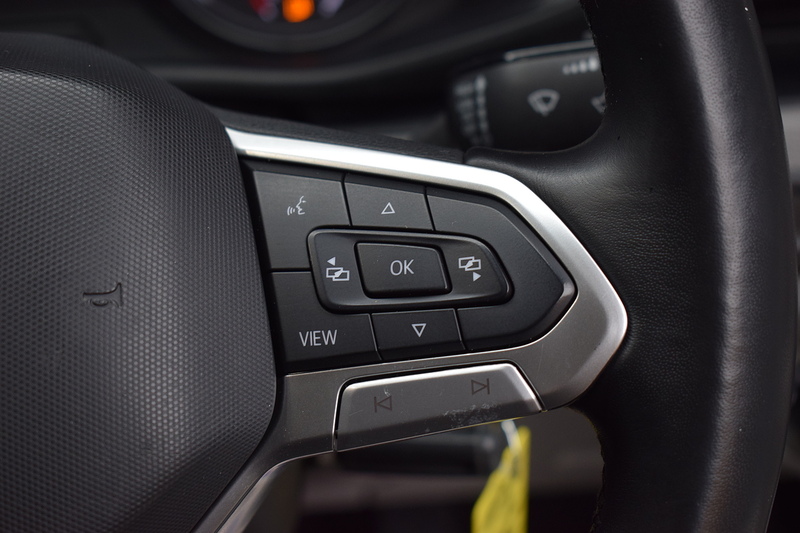 Volkswagen Transporter TDI T28 Highline - U659