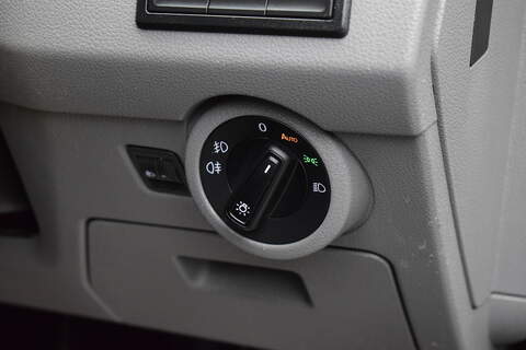 Volkswagen Transporter TDI T28 Highline - U659