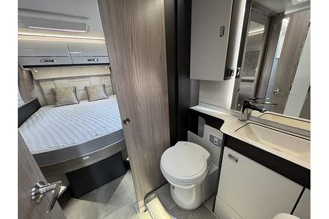 Swift Kon-Tiki 894 Ducato  Motorhome 0.0 Automatic Diesel - U660