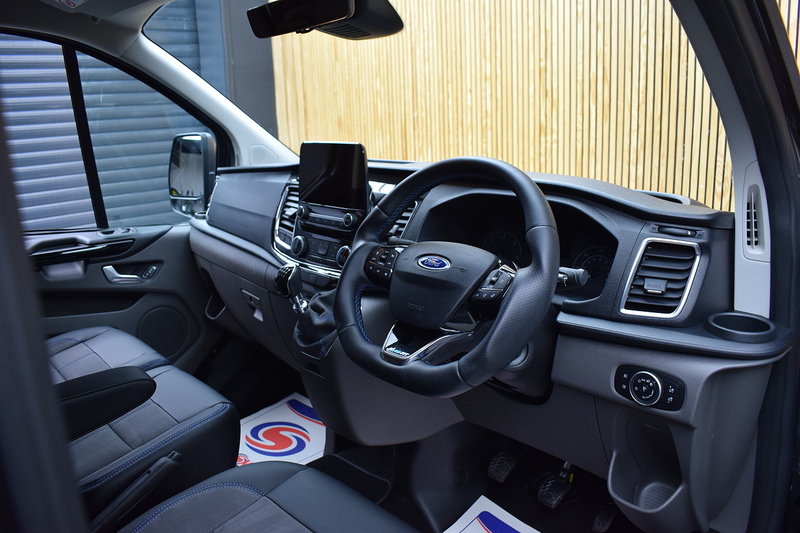 Ford Transit Custom 2.0 320 EcoBlue Limited Crew Van Double Cab 5dr Diesel Manual L1 H1 Euro 6 (s/s) (170 ps) - U663