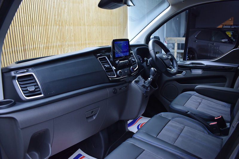 Ford Transit Custom 2.0 320 EcoBlue Limited Crew Van Double Cab 5dr Diesel Manual L1 H1 Euro 6 (s/s) (170 ps) - U663