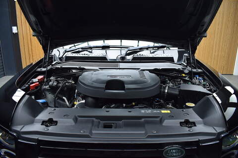 Land Rover Defender 90 3.0 D200 MHEV Hard Top SUV 3dr Diesel Auto 4WD SWB Euro 6 (s/s) (200 ps) - U664