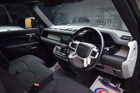 Land Rover Defender 90 3.0 D200 MHEV Hard Top SUV 3dr Diesel Auto 4WD SWB Euro 6 (s/s) (200 ps) - U664