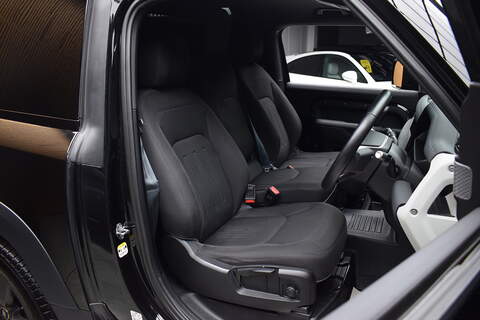 Land Rover Defender 90 3.0 D200 MHEV Hard Top SUV 3dr Diesel Auto 4WD SWB Euro 6 (s/s) (200 ps) - U664