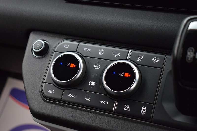 Land Rover Defender 90 3.0 D200 MHEV Hard Top SUV 3dr Diesel Auto 4WD SWB Euro 6 (s/s) (200 ps) - U664