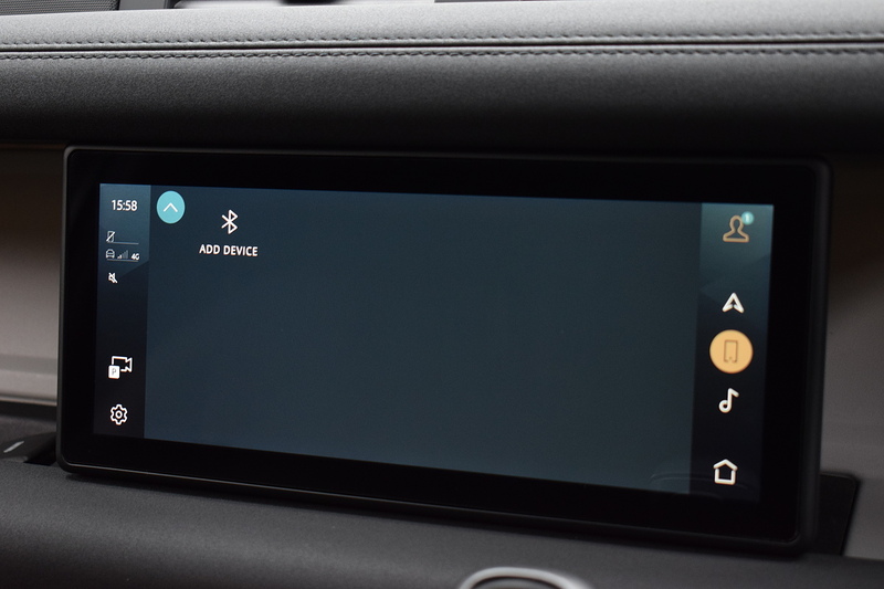 Land Rover Defender 90 3.0 D200 MHEV Hard Top SUV 3dr Diesel Auto 4WD SWB Euro 6 (s/s) (200 ps) - U664