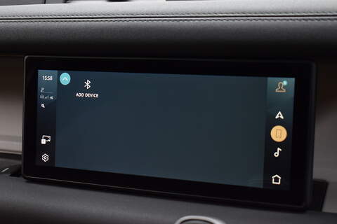 Land Rover Defender 90 3.0 D200 MHEV Hard Top SUV 3dr Diesel Auto 4WD SWB Euro 6 (s/s) (200 ps) - U664