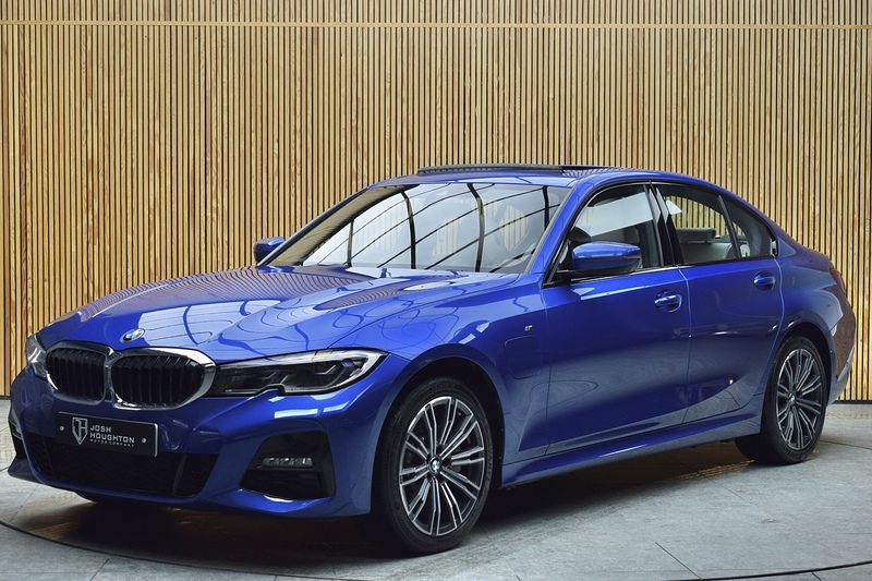 BMW 3 Series 2.0 330e 12kWh M Sport Saloon 4dr Petrol Plug-in Hybrid Auto Euro 6 (s/s) (292 ps) - U665