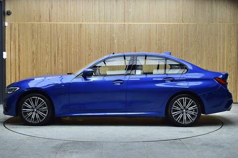 BMW 3 Series 2.0 330e 12kWh M Sport Saloon 4dr Petrol Plug-in Hybrid Auto Euro 6 (s/s) (292 ps) - U665