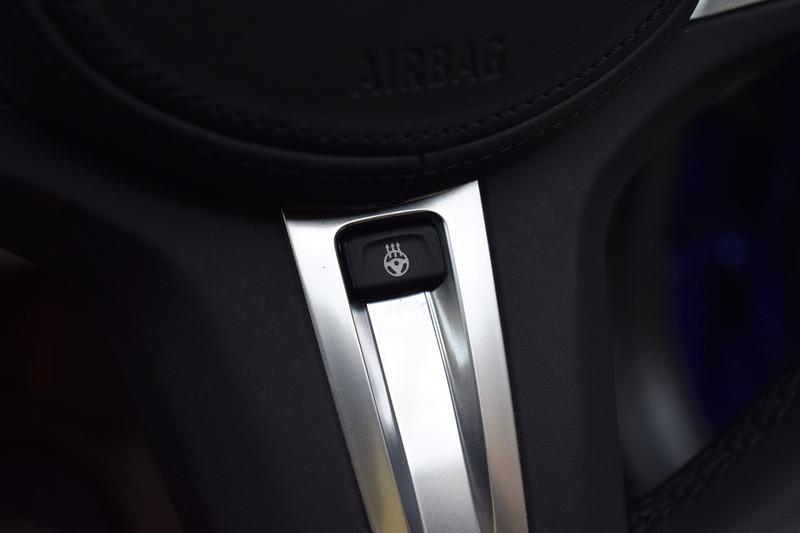 BMW 3 Series 2.0 330e 12kWh M Sport Saloon 4dr Petrol Plug-in Hybrid Auto Euro 6 (s/s) (292 ps) - U665