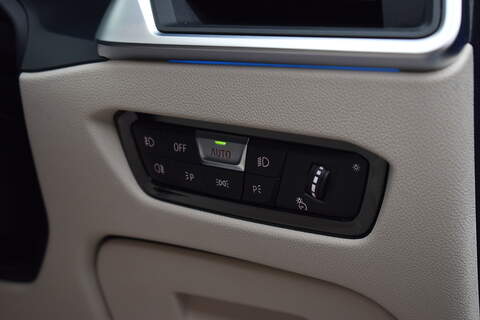 BMW 3 Series 2.0 330e 12kWh M Sport Saloon 4dr Petrol Plug-in Hybrid Auto Euro 6 (s/s) (292 ps) - U665