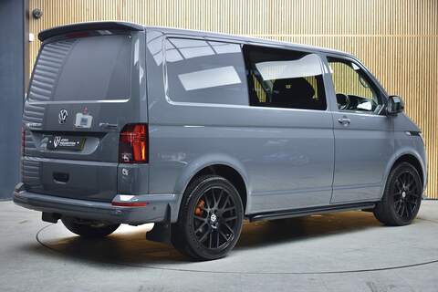 Volkswagen Transporter 2.0 BiTDI T32 Highline Panel Van 5dr Diesel DSG 4Motion SWB Euro 6 (s/s) (204 ps) - U667