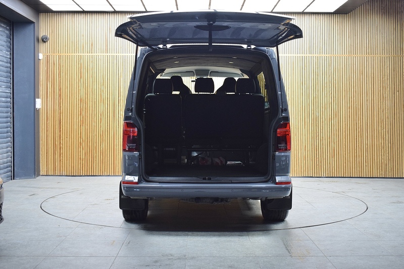 Volkswagen Transporter 2.0 BiTDI T32 Highline Panel Van 5dr Diesel DSG 4Motion SWB Euro 6 (s/s) (204 ps) - U667