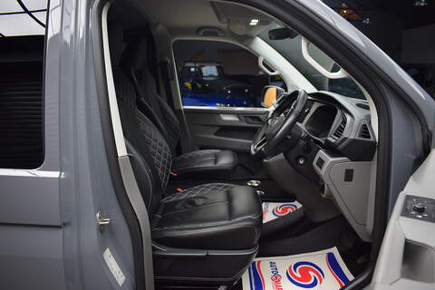 Volkswagen Transporter 2.0 BiTDI T32 Highline Panel Van 5dr Diesel DSG 4Motion SWB Euro 6 (s/s) (204 ps) - U667