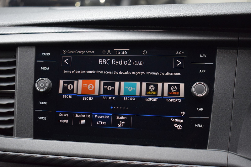 Volkswagen Transporter 2.0 BiTDI T32 Highline Panel Van 5dr Diesel DSG 4Motion SWB Euro 6 (s/s) (204 ps) - U667