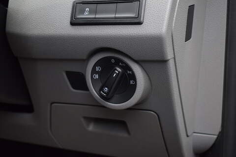Volkswagen Transporter 2.0 BiTDI T32 Highline Panel Van 5dr Diesel DSG 4Motion SWB Euro 6 (s/s) (204 ps) - U667